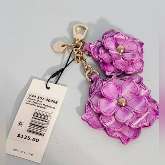 💜🔹️Brahmin🔹️ Flower Duo Lilac Essence Melbourne Genuine Leather Bag Charm - Picture 2 of 6